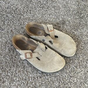 Women's Suede Slip-On Shoes